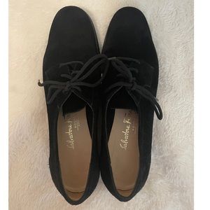 SALVATORRE FERRAGAMO Black Suede Oxfords 🖤